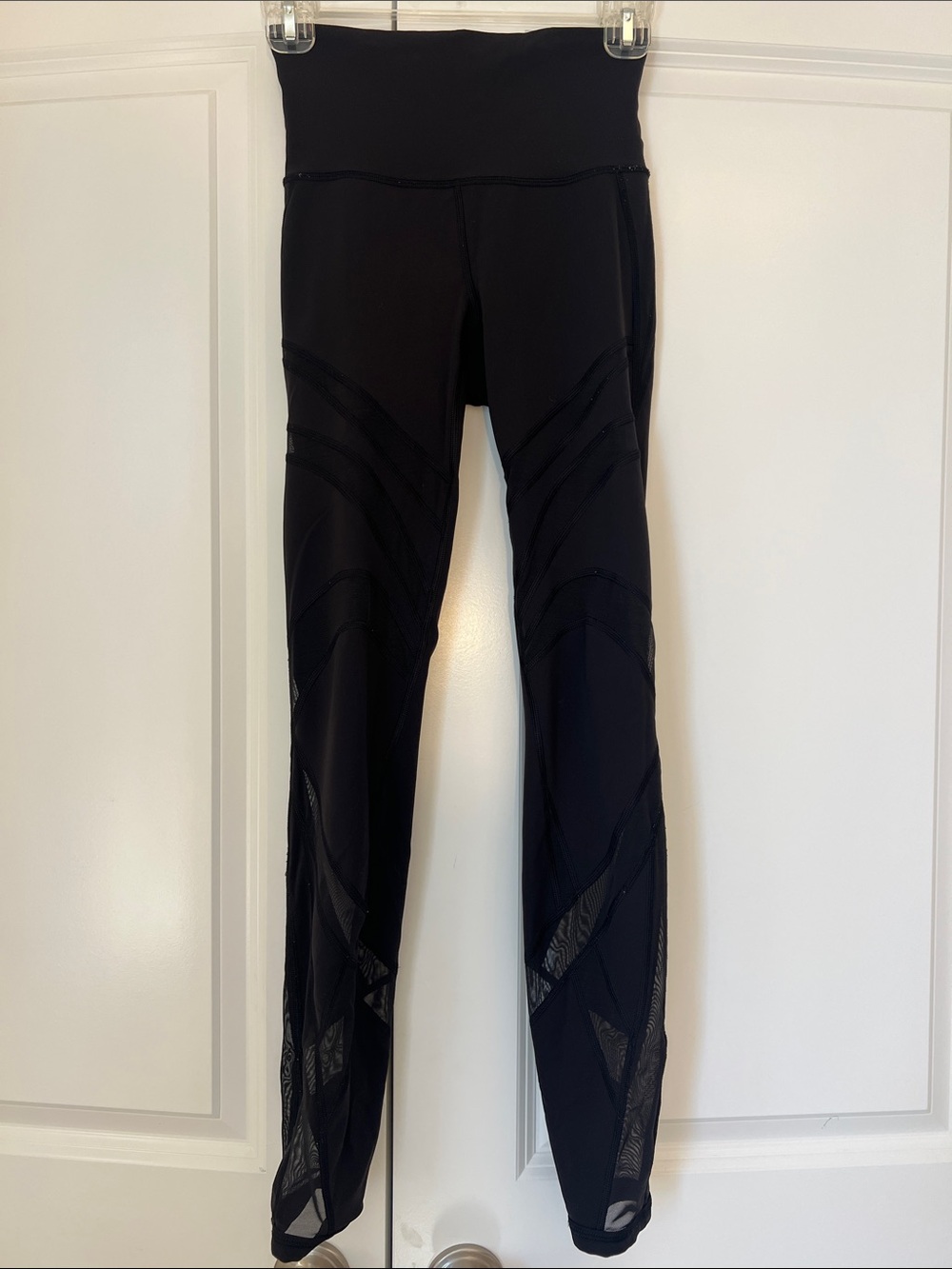lululemon athletica Black High-Waist Mesh Panel Leggings